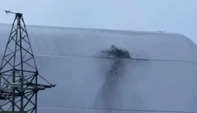 Пошкоджене укриття ЧАЕС, 14 лютого