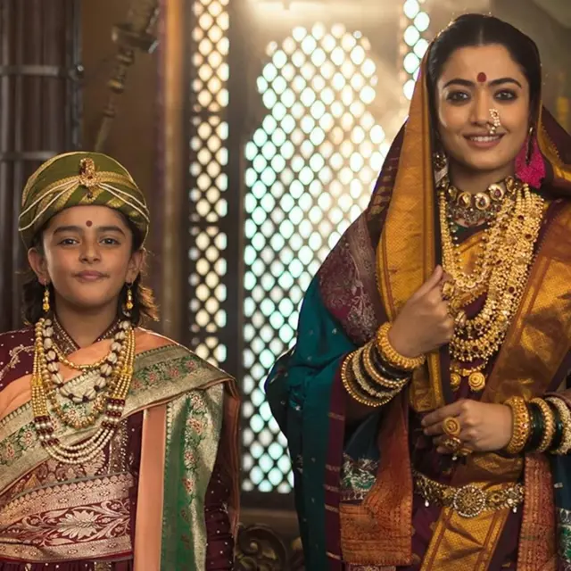 సంభాజీ భార్య ఏసుబాయిగా రష్మిక నటించారు. 