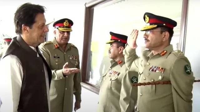 آرمی چیف عاصم منیر، عمران خان