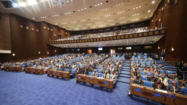 संसद् बैठक 