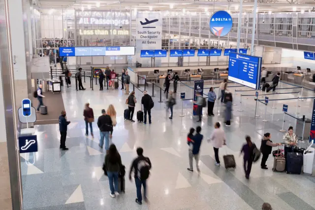 उडानमा अझै कटौती हुने बताइएको छ