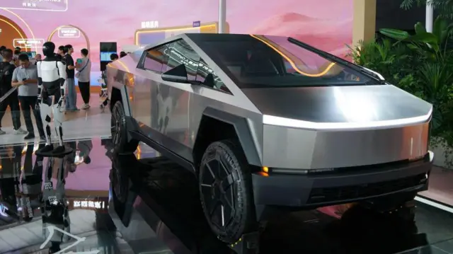 پاداش به شرطی به ایلان ماسک داده می‌شود که تسلا دوازده میلیون خودرو و یک میلیون ربات انسان‌نما بفروشد