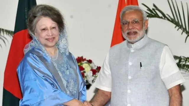 பிரதமர் நரேந்திர மோதி, காலிதா ஜியா