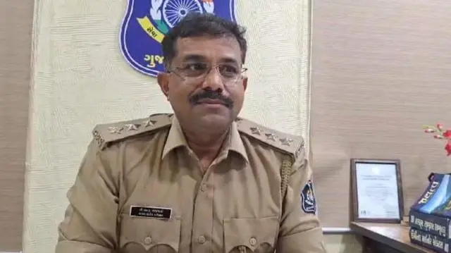 નડિયાદના ડીવાયએસ પી. વી. આર. વાજપેયી