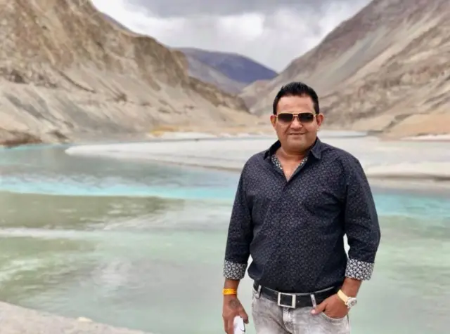 પ્રજ્ઞેશ પટેલ પર સામૂહિક બળાત્કાર સહિત 12 ગુના દાખલ થઈ ચૂક્યા છે