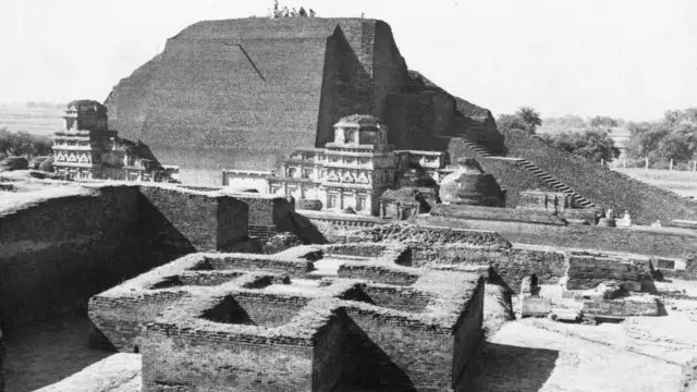 नालंदा विश्वविद्यालय के अवशेष 