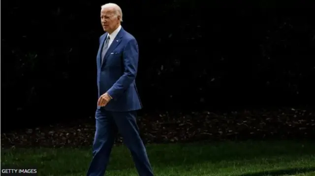 Aarẹ Biden ni ile rẹ ni Dalware