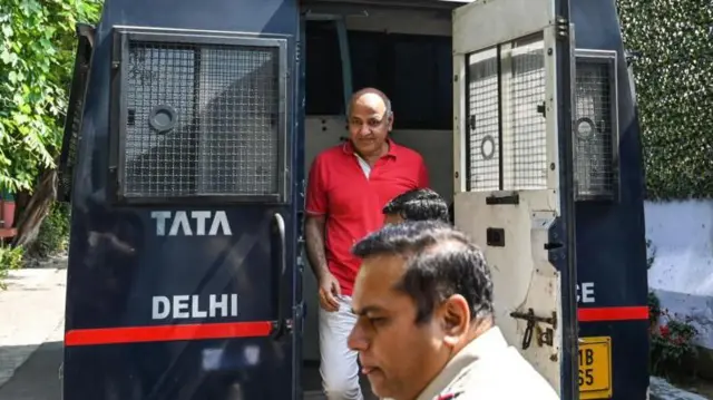 मनीष सिसोदिया