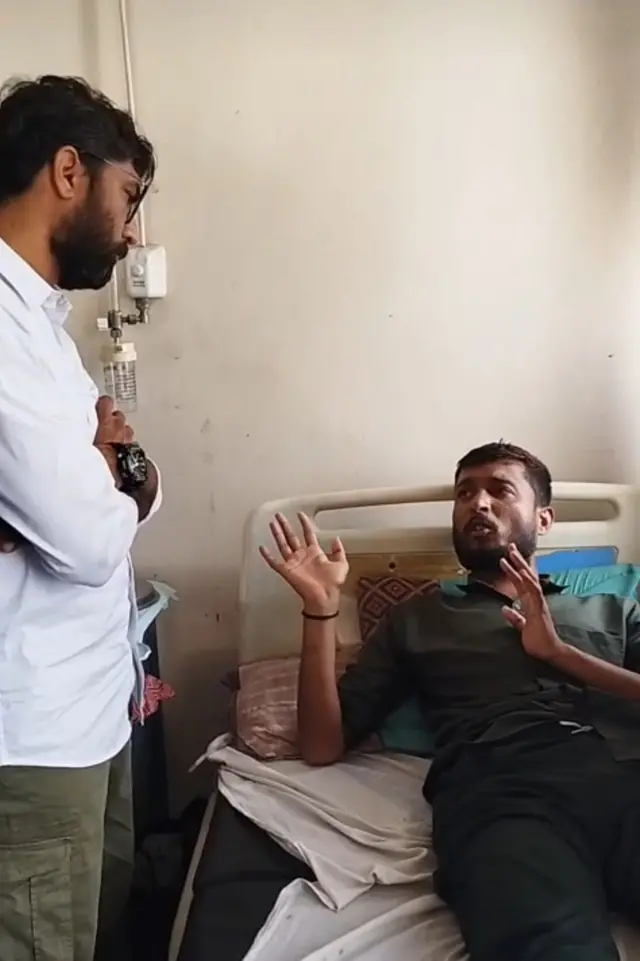 સુરેશ વડેચાના સ્વાસ્થ્યની ખબર પૂછી રહેલ જીગ્નેશ મેવાણી