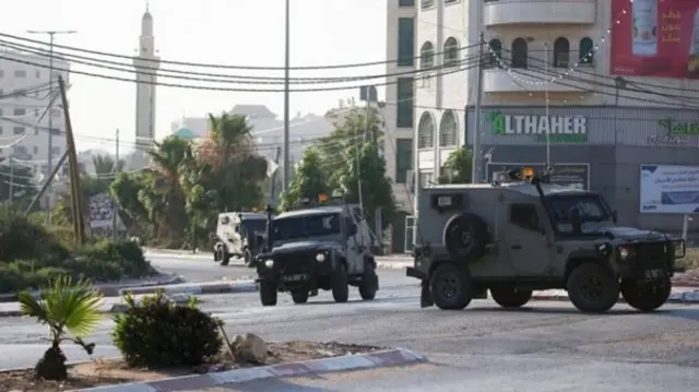 Dakarun Isra'ila na sintiri a titunan Jenin