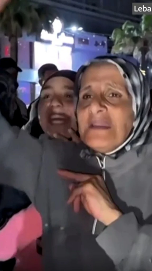 બીબીસી ગુજરાતી ઇઝરાયલ સાથે સીઝફાયર થયું તો લેબનોનમાં કેવી રીતે ઉજવણી કરાઈ?