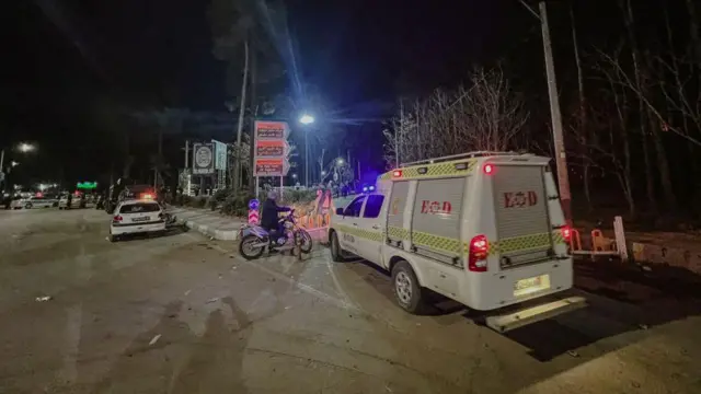 এই বিস্ফোরণের ঘটনার দায় তাৎক্ষনিকভাবে কেউ স্বীকার করেনি।