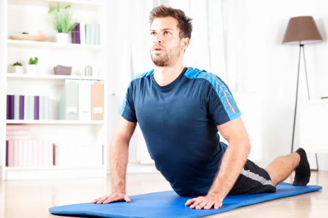 फिजिओथेरपिस्ट काय सांगतात?