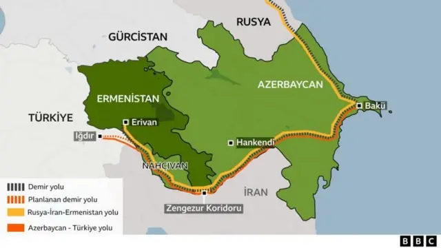 Zengezur koridorunu gösteren harita. Nahçıvan ve Azerbaycan arasında İran sınırında kalan koridorun olduğu bölgede yapılması planlanan altyapı çalışmaları gözüküyor.