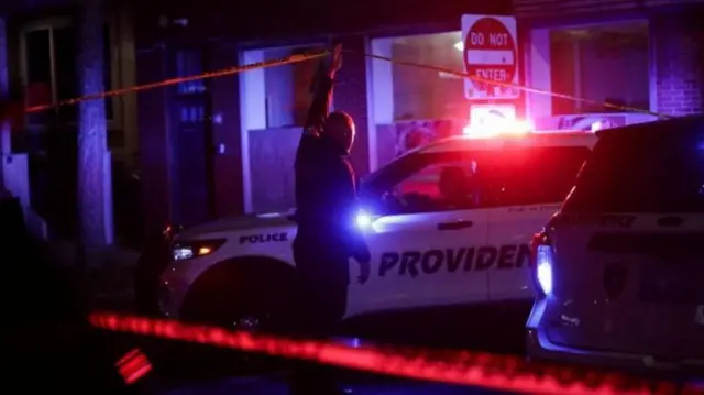 घटनास्थलमा प्रहरी गाडी