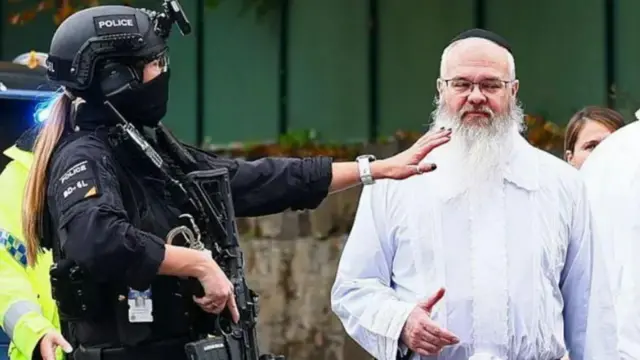 సినగోగ్పై దాడి