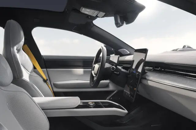 قیمت پایه قوی‌ترین مدل پل‌استار۱۴۲ هزار و ۹۰۰ یورو است