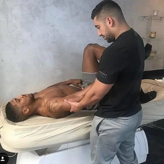 (عکسها از آلبوم شخصی قائمی)