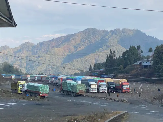 ကံပိုင်တည် လို့ စစ်ကောင်စီက နာမည်ပြောင်းခဲ့တဲ့ နယ်စပ်ကုန်သွယ်ရေးစခန်း ကံပိုင်