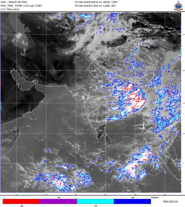 સેટેલાઇટ તસવીરો