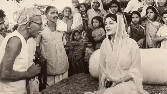 எமர்ஜென்சி வரலாறு, இந்திரா காந்தி, இரண்டு ராணிகள் 