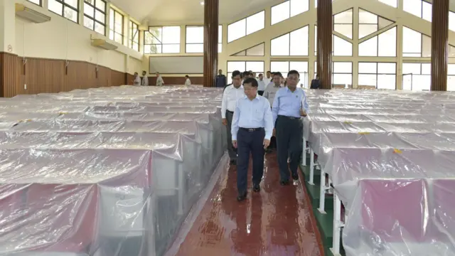 အမျိုးသားညီလာခံ ကျင်းပခဲ့တဲ့ နေရာကို မေလ ၂၀ က သွားခဲ့တဲ့ ဗိုလ်ချုပ်မှူးကြီးမင်းအောင်လှိုင်