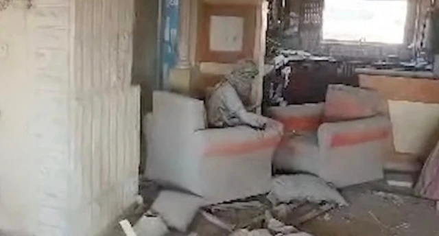 İsrail drone görüntüsündeki yaralı kişinin Yahya Sinvar olduğunu kaydediyor