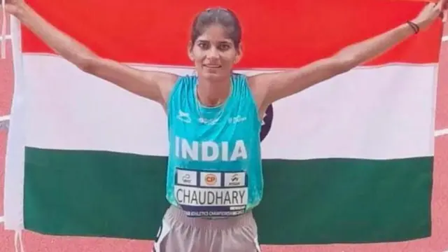 पारूल चौधरी.