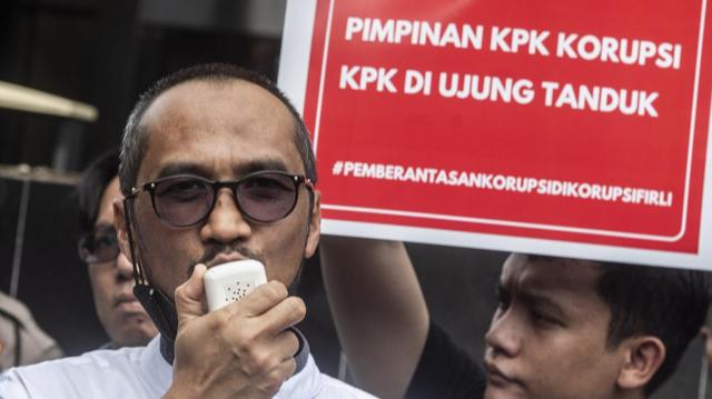 Putusan MK Ubah Masa Jabatan Pimpinan KPK, Pakar Hukum Tata Negara ...