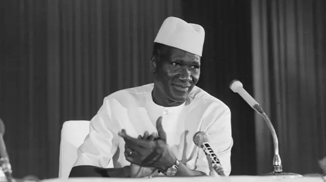 احمد سکوتوره، اولین رئیس جمهور گینه از جمله کسانی بود که در اوایل جنگ ایران و عراق بارها به ایران سفر کرد.