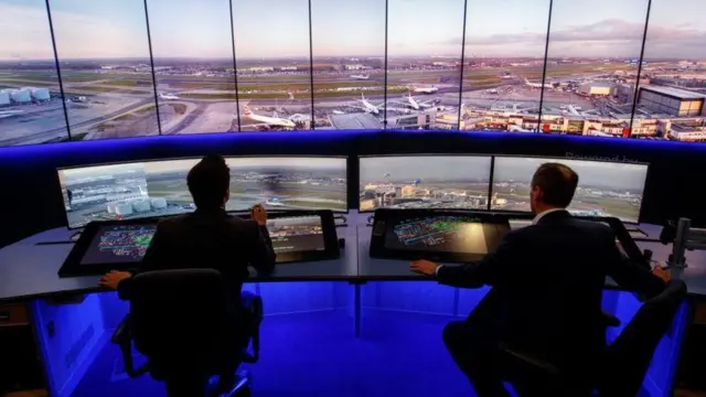 লন্ডনের হিথরো বিমানবন্দরে নিষিদ্ধ হয়েছে বোয়িং ৭৩৭ ম্যাক্স