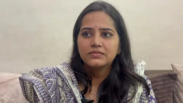 बच्ची की मां वर्षा जैन