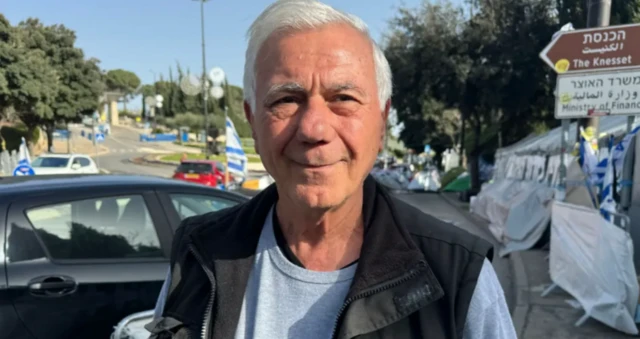 ديفيد أغمون