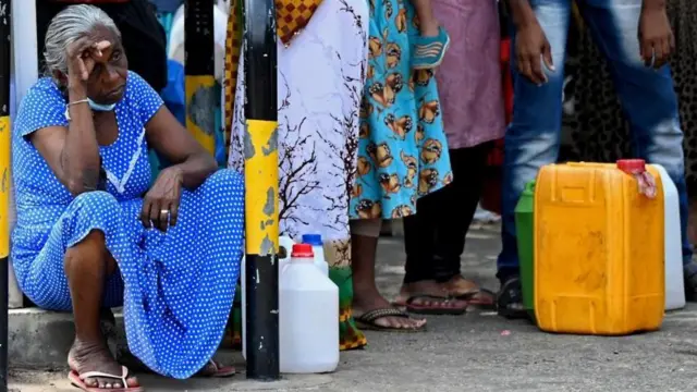 শ্রীলঙ্কার অর্থনীতিকে ঘুরিয়ে দাঁড় করানোই নতুন প্রেসিডেন্টের সামনে বড় চ্যালেঞ্জ হবে