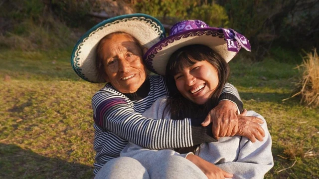 Alessandra Yupanqui y su abuela Rufina