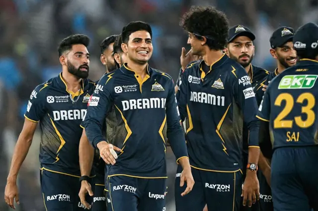 ગુજરાત ટાઇટન્સની ટીમની એક તસવીર