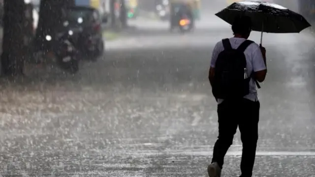 भारतमा पानी पर्दाको दृश्य