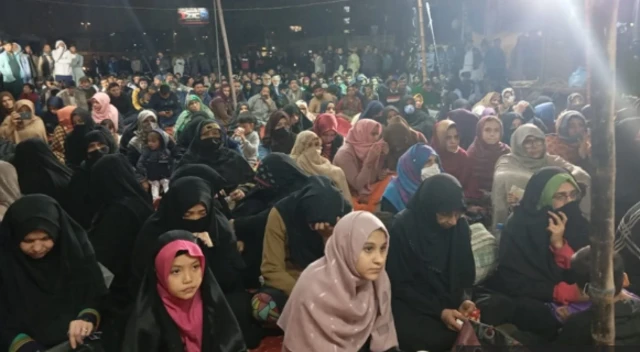 کرم صورتحال پر دھرنا