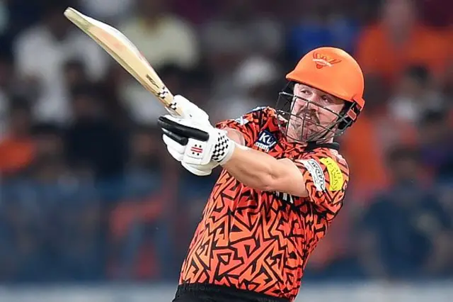 ට්‍රැවිස් හෙඩ් පන්දු 18කින් අර්ධ ශතකය රැසක් කළ 