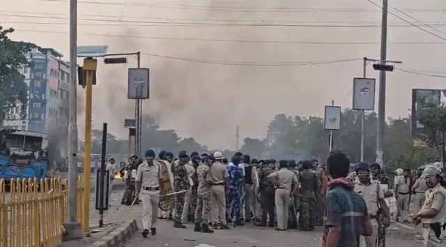 শুক্রবার বিকেলের ছবি