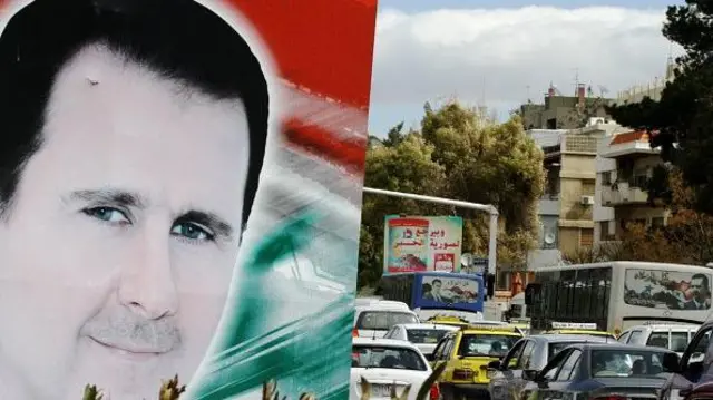 ਅਸਦ 2000 ਵਿੱਚ ਆਪਣੇ ਪਿਤਾ ਹਾਫੇਜ਼ ਦੀ ਮੌਤ ਤੋਂ ਬਾਅਦ ਸੱਤਾ ਵਿੱਚ ਆਏ ਸਨ