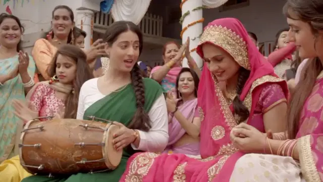 ደቂ ኣንስትዮ ህንዲ