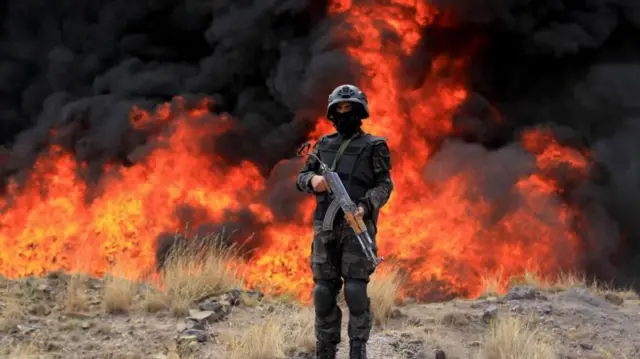 હૂતી વિદ્રોહીની તસવીર