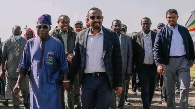 ኦባሳንጆ ከጠቅላይ ሚንስትር ዐቢይ አሕመድ ጋር ባሌ ሮቤ። ሐሙስ ግንቦት 25/2014 ዓ.ም. 