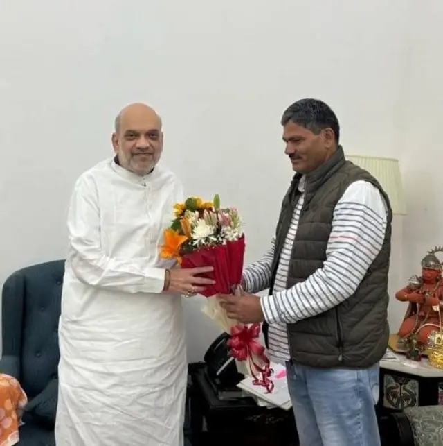 भाजपा में शामिल होने के बाद गृह मंत्री अमित शाह के साथ राजेंद्र भंडारी