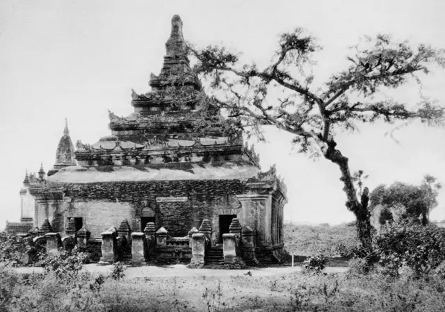 ပုဂံခေတ်က စတဲ့ မြန်မာပိဋကတ် စာကြည့်တိုက် အစဉ်အလာ
