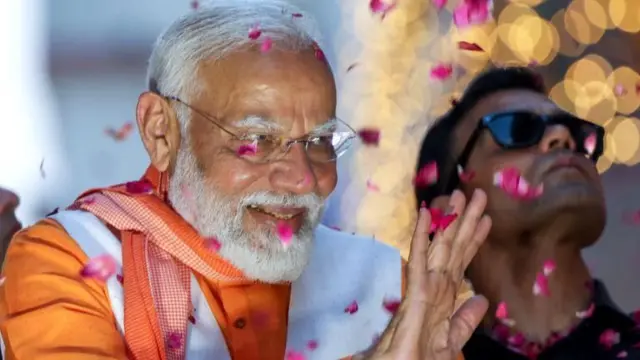 નરેન્દ્ર મોદી નામાંકન