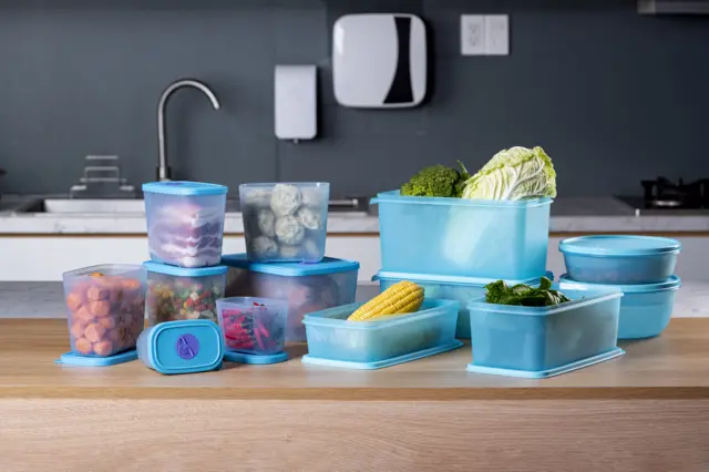 टपरवेअर