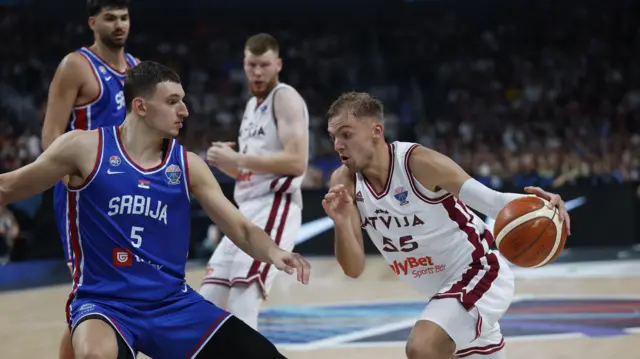 Arturs Žagars i Nikola Jović