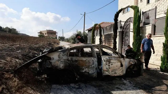 Voiture brûlée à Jit après une attaque de colons 
